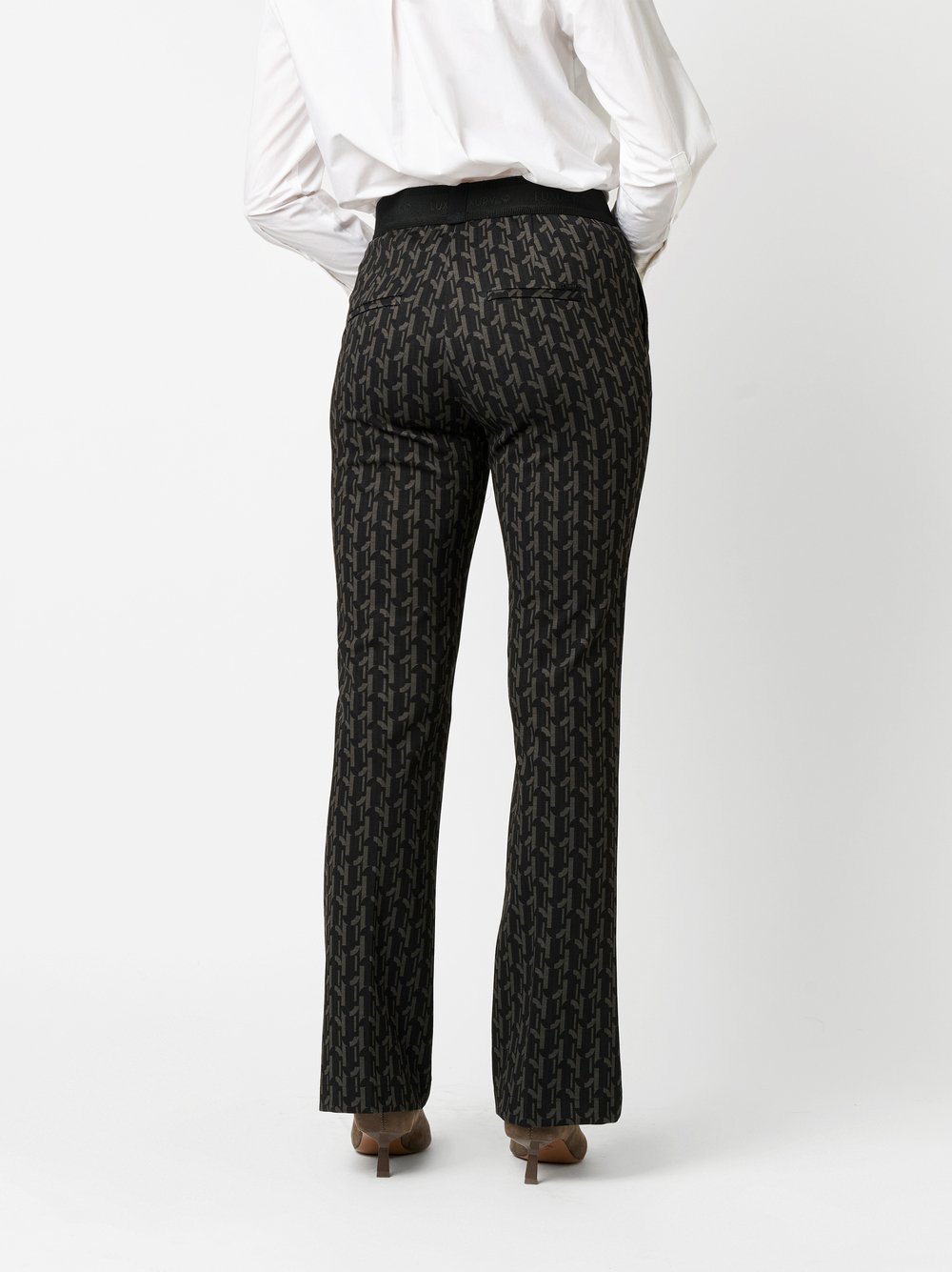 68-05_1213-40_68_3_1920x1920